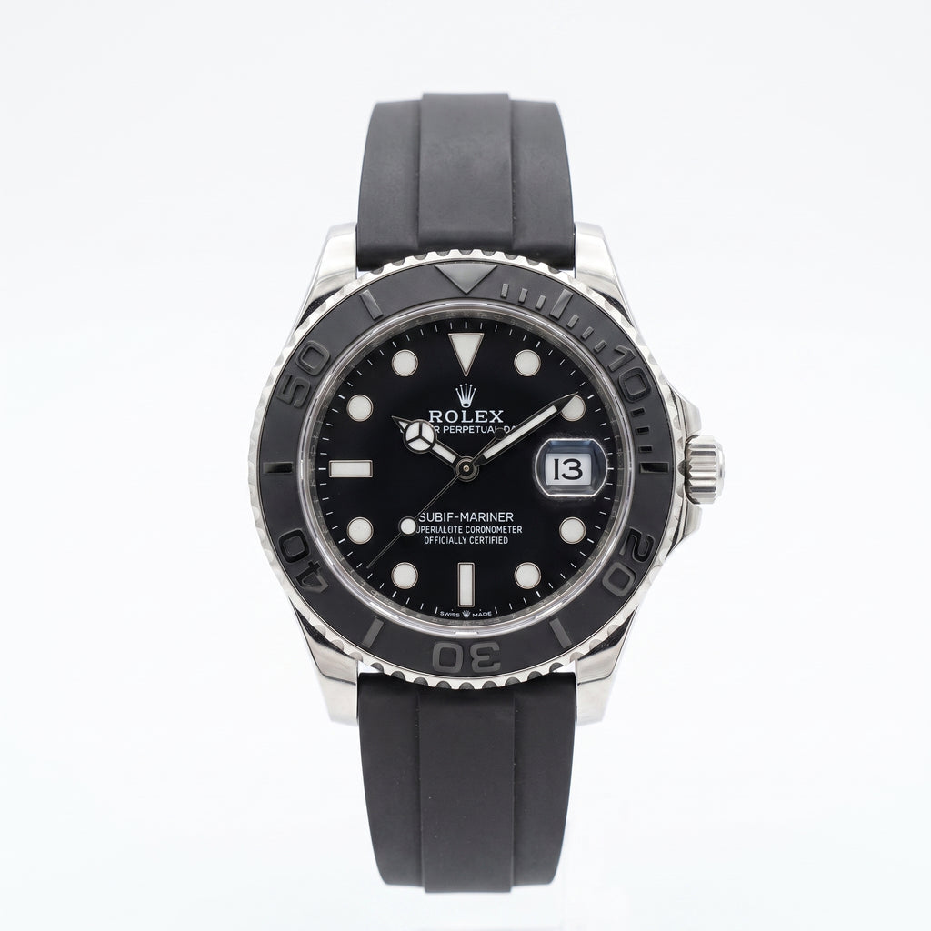 Luxury Submariner-Style Men’s Watch | Black Dial & Black Rubber Strap